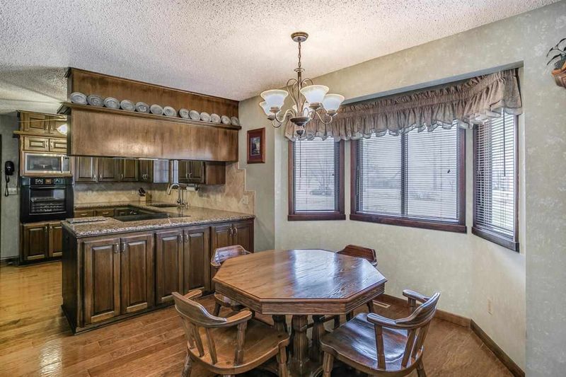300 W Ness St, Valley Center, KS 67147