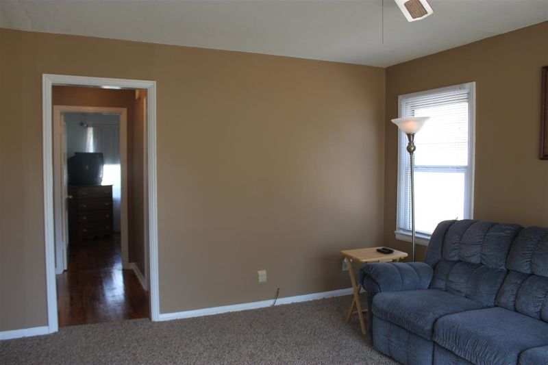 2444 E Menlo St, Wichita, KS 67211
