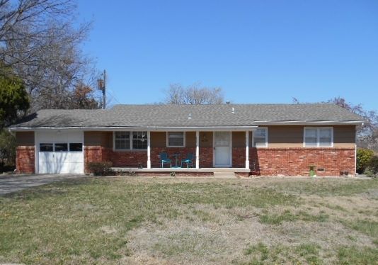 6020 E Perryton, Bel Aire, KS 67220