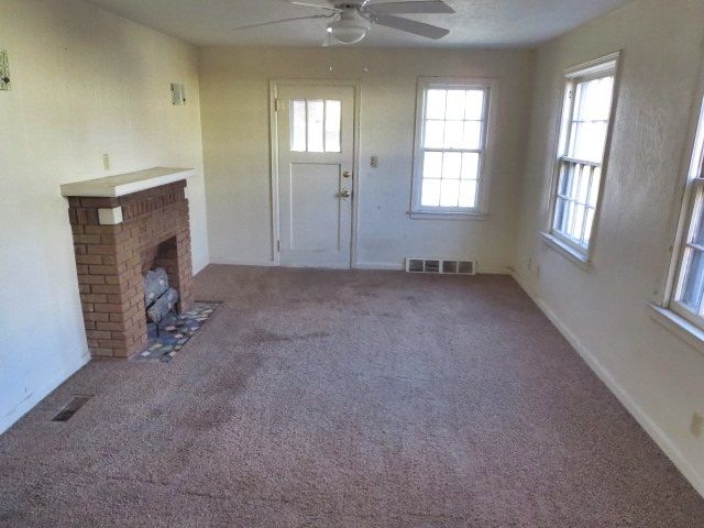 2925 E Funston, Wichita, KS 67211