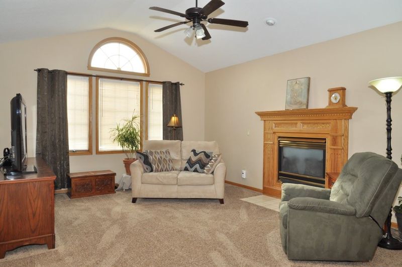 128 Elm Ct, Andover, KS 67002