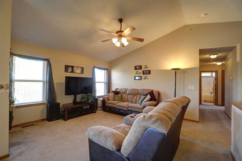 218 E Stone Path St, Derby, KS 67037