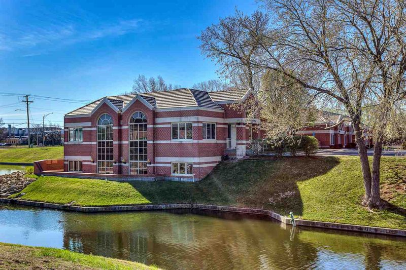 9370 E Central Ave, Wichita, KS 67206