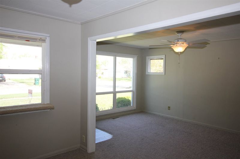 2409 E Menlo St, Wichita, KS 67211