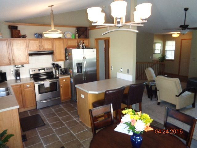 10909 W Ryan St, Wichita, KS 67205