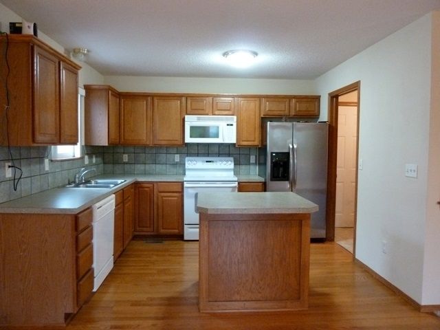 5248 E 49th, Bel Aire, KS 67220