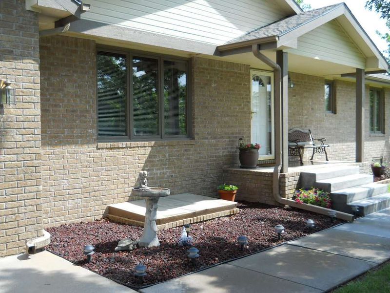 226 W Willow Rd, Andover, KS 67002