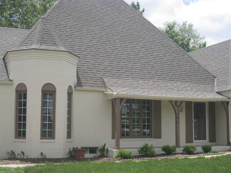 8329 E Overbrook, Wichita, KS 67206