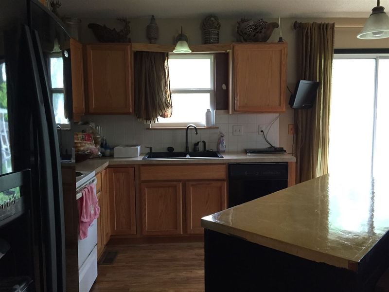 517 E Plantation, Maize, KS 67101