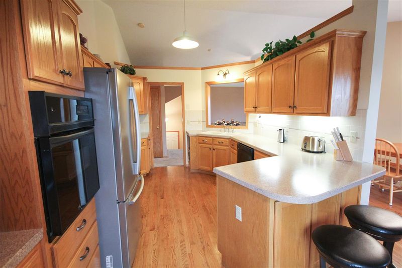 7111 E 58th St S, Derby, KS 67037