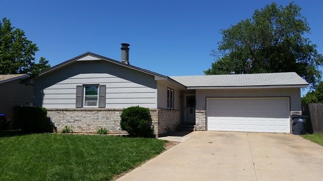 1505 Janzen St, Mulvane, KS 67110