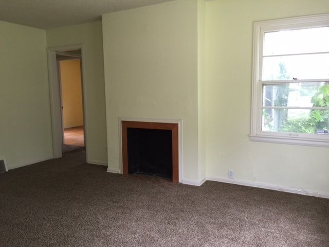 2338 E Rivera St, Wichita, KS 67211-3744