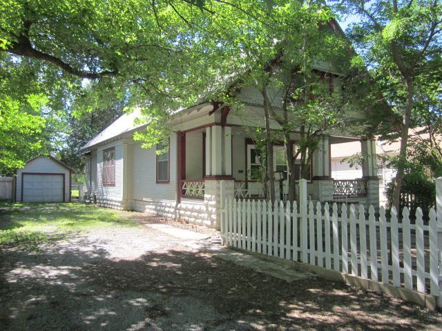 225 N Green, Wichita, KS 67214
