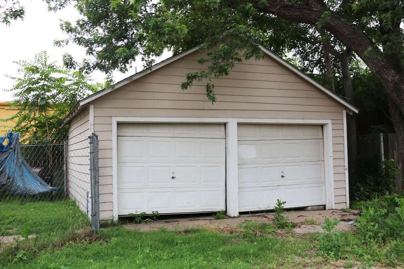 312 E Gilbert, Wichita, KS 67211