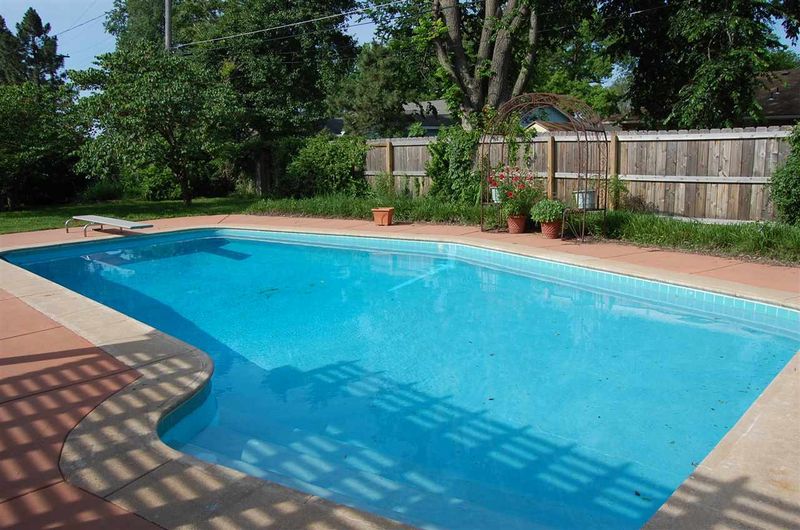 349 S Brookside St, Wichita, KS 67218