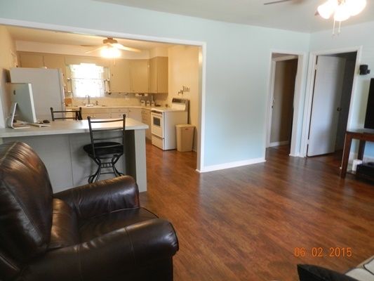 1006 S Walnut St, Newton, KS 67114