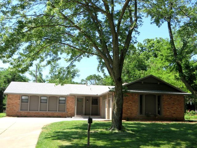 955 E Wedgewood, Derby, KS 67037