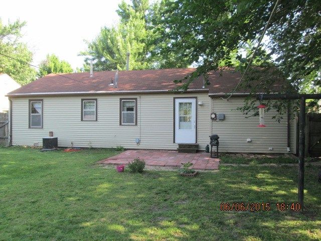 5924 E Bellaire St, Wichita, KS 67218