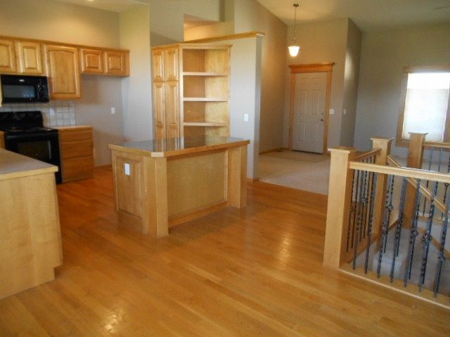 602 Stone Gate Cir, Augusta, KS 67010