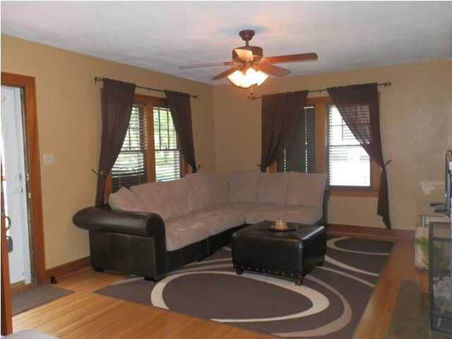 533 S Pershing, Wichita, KS 67218