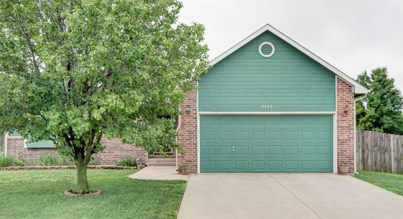 2539 E Elk Run Ct, Park City, KS 67219