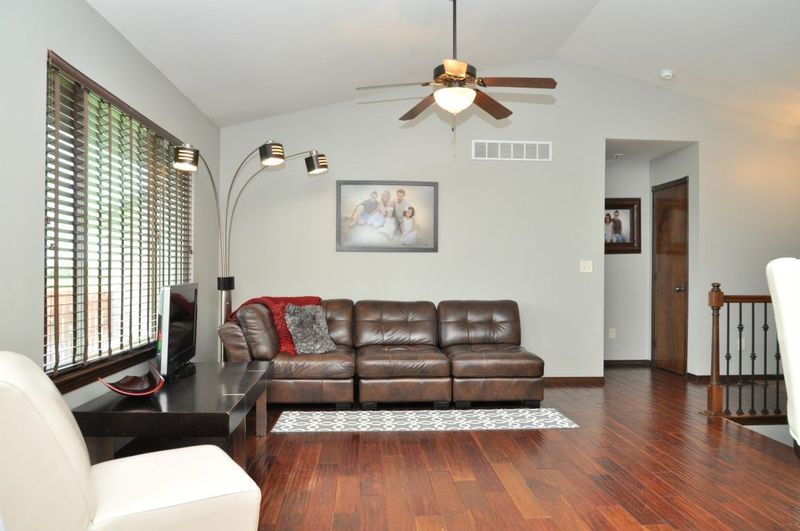 2101 Beltline, Newton, KS 67114