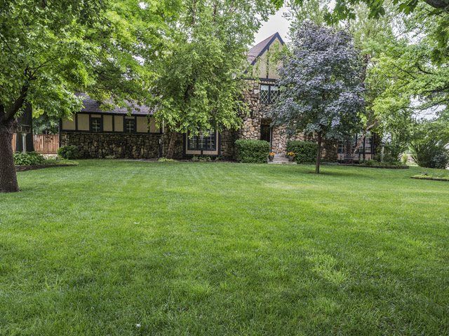 1020 E Madapalla, Derby, KS 67037
