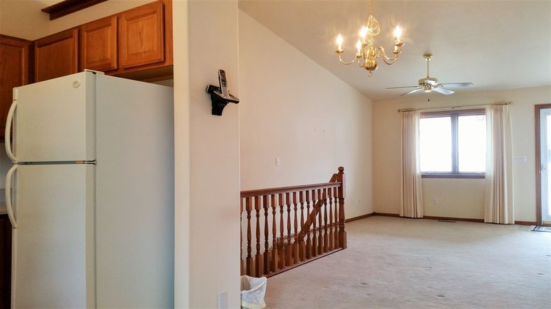 321 E 12th St Unit 206, Newton, KS 67114-1973