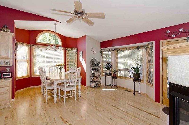 524 W Douglas Ct, Andover, KS 67002
