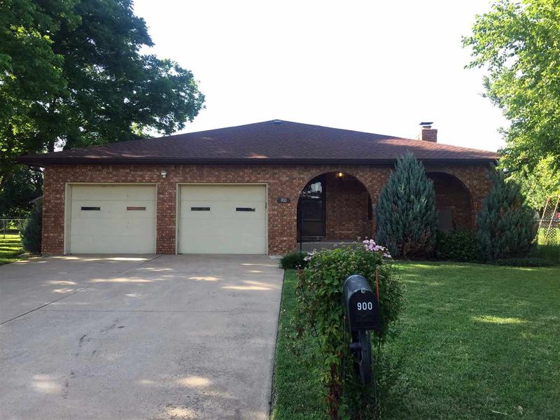 900 E 4th Cir, Douglass, KS 67039