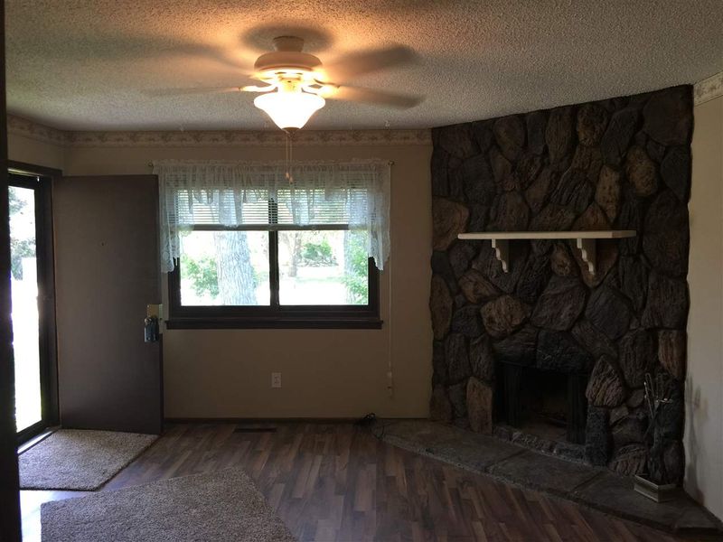 1006 W Clyde, Andover, KS 67002