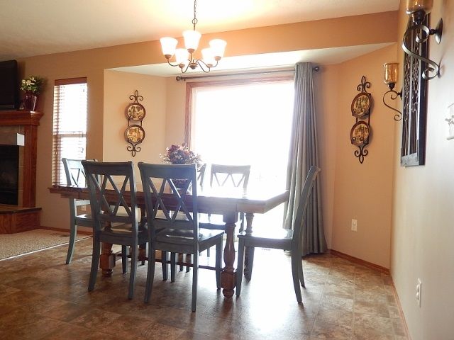 3201 N Nancy Ln, Derby, KS 67037-8564