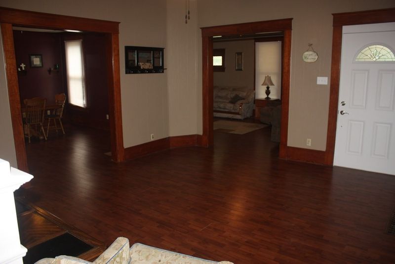 200 E 1st, Newton, KS 67114