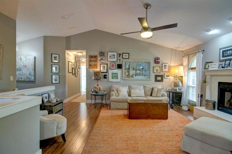 231 Ridgefield Cir, Andover, KS 67002