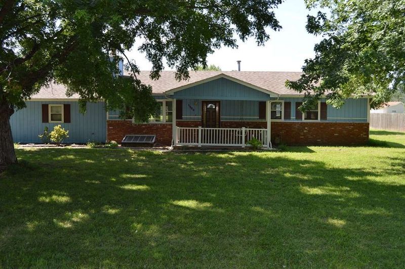 1505 E 59th St S, Wichita, KS 67216