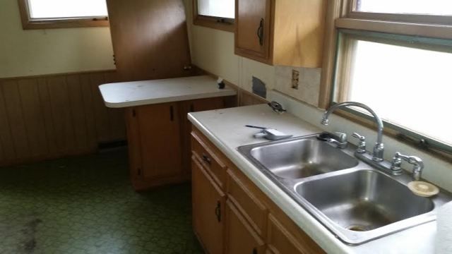 1330 El Paso Dr, Derby, KS 67037