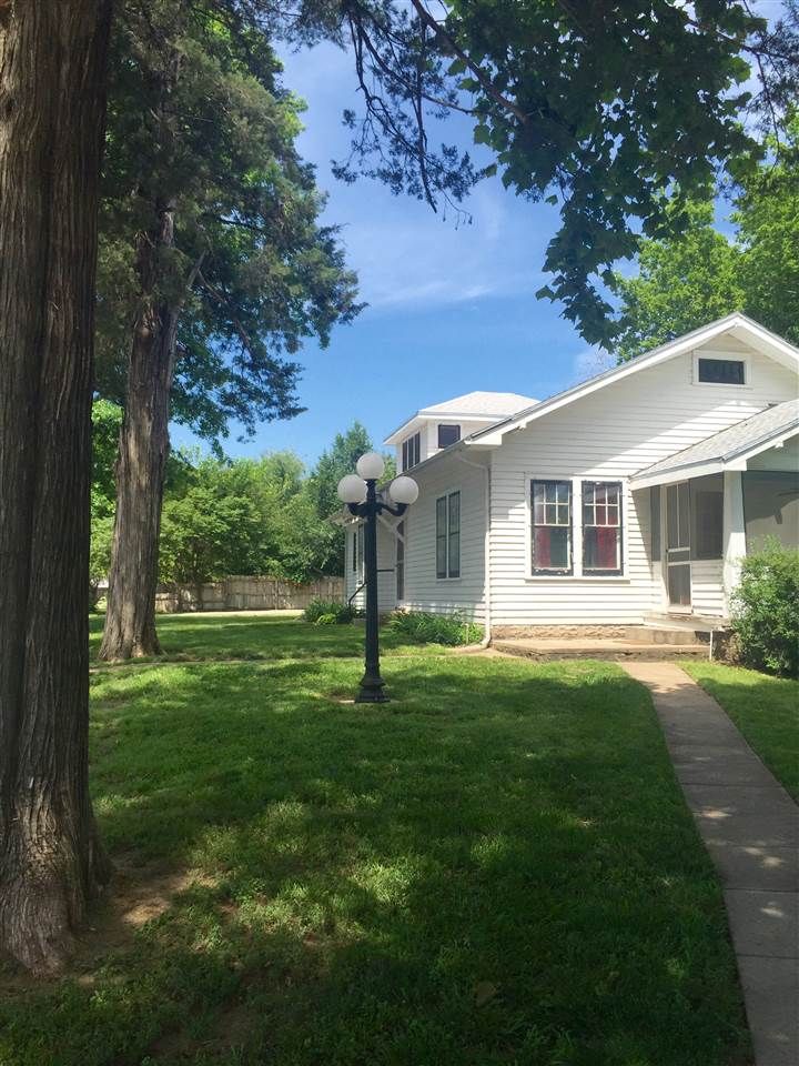 104 W Sedgwick, Mulvane, KS 67110