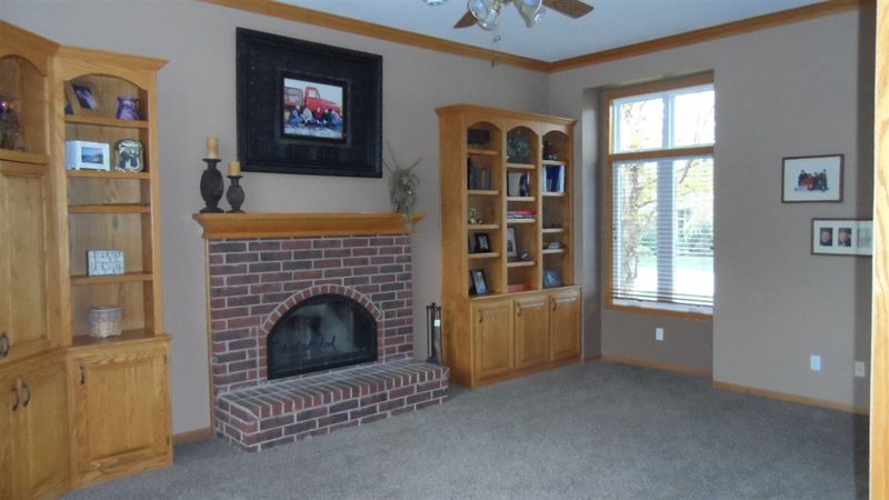 150 S Birch Ct, Andover, KS 67002