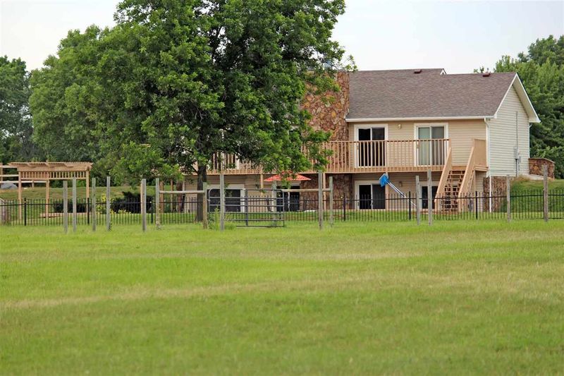 14805 W 49th St S, Clearwater, KS 67026