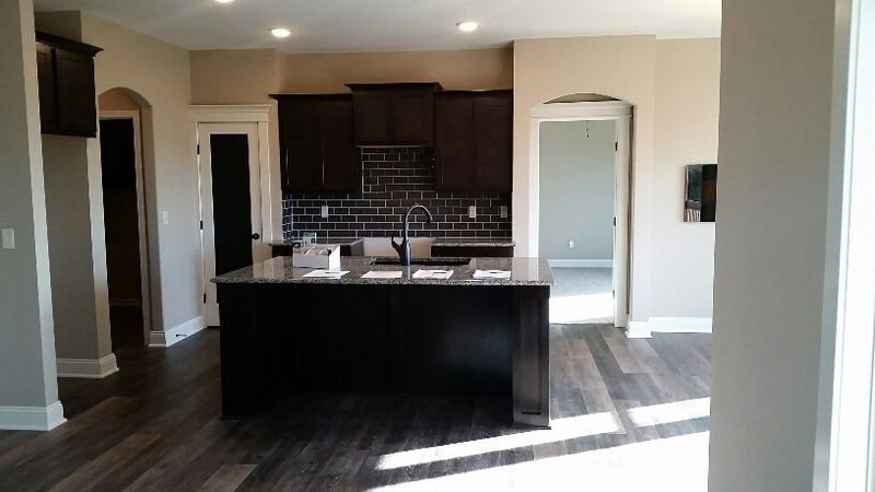2225 E Birchwood Ct, Derby, KS 67037
