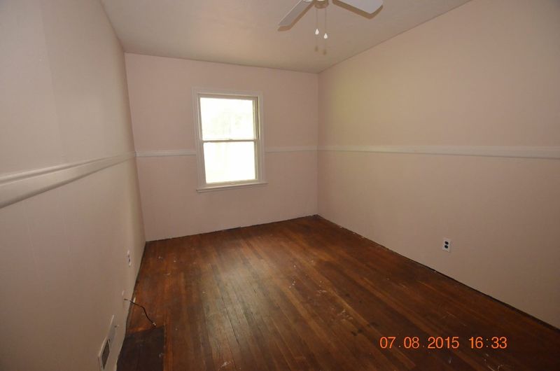 951 E 43rd, Wichita, KS 67216