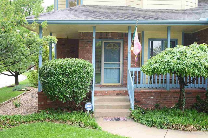 1309 W Elm St, Andover, KS 67002