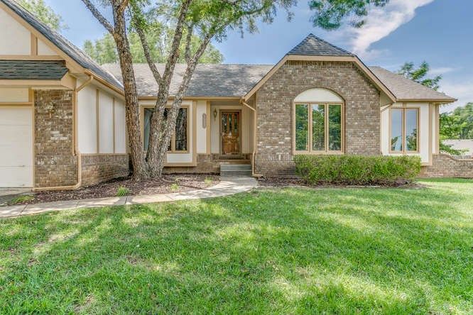 1513 E Pheasant Rn, Derby, KS 67037-0000