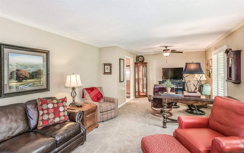 8624 E Tamarac St, Wichita, KS 67206