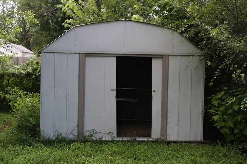 1705 S Ida St, Wichita, KS 67211