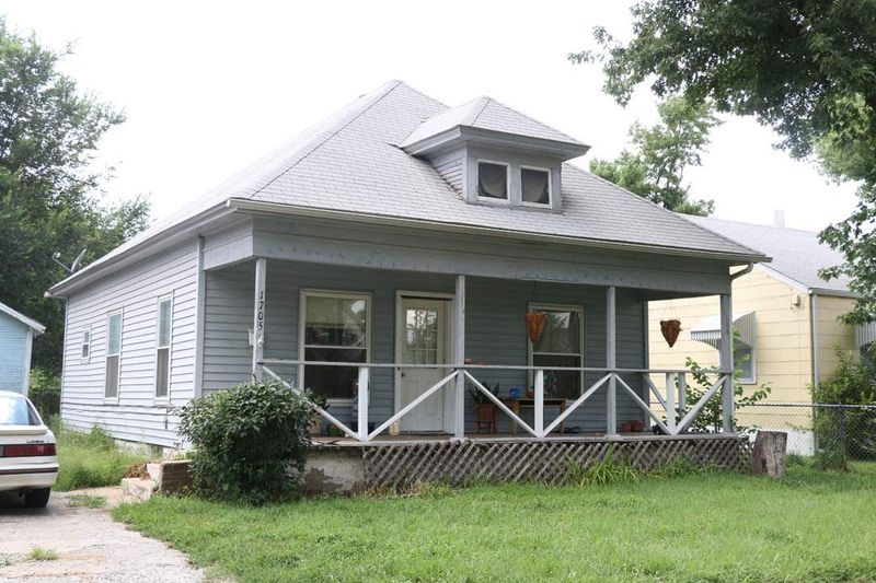 1705 S Ida St, Wichita, KS 67211