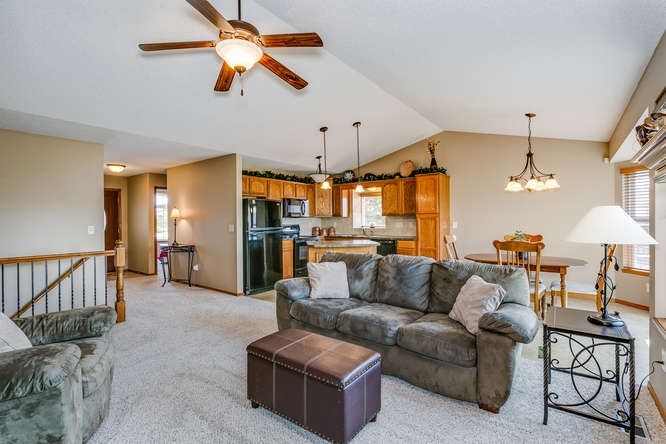 4422 E Falcon St, Wichita, KS 67220