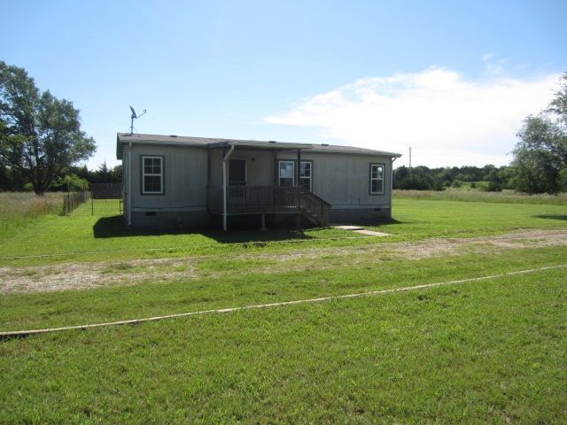9686 SW Purity Springs Rd, Augusta, KS 67010