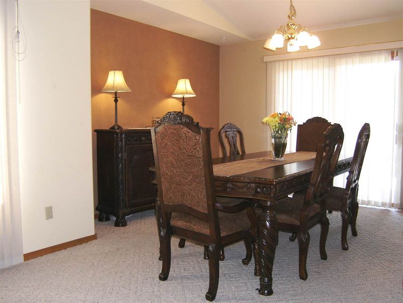 400 E Sandhill Rd, Derby, KS 67037