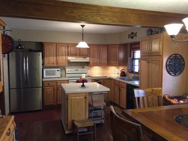 3431 E Craig St, Wichita, KS 67216